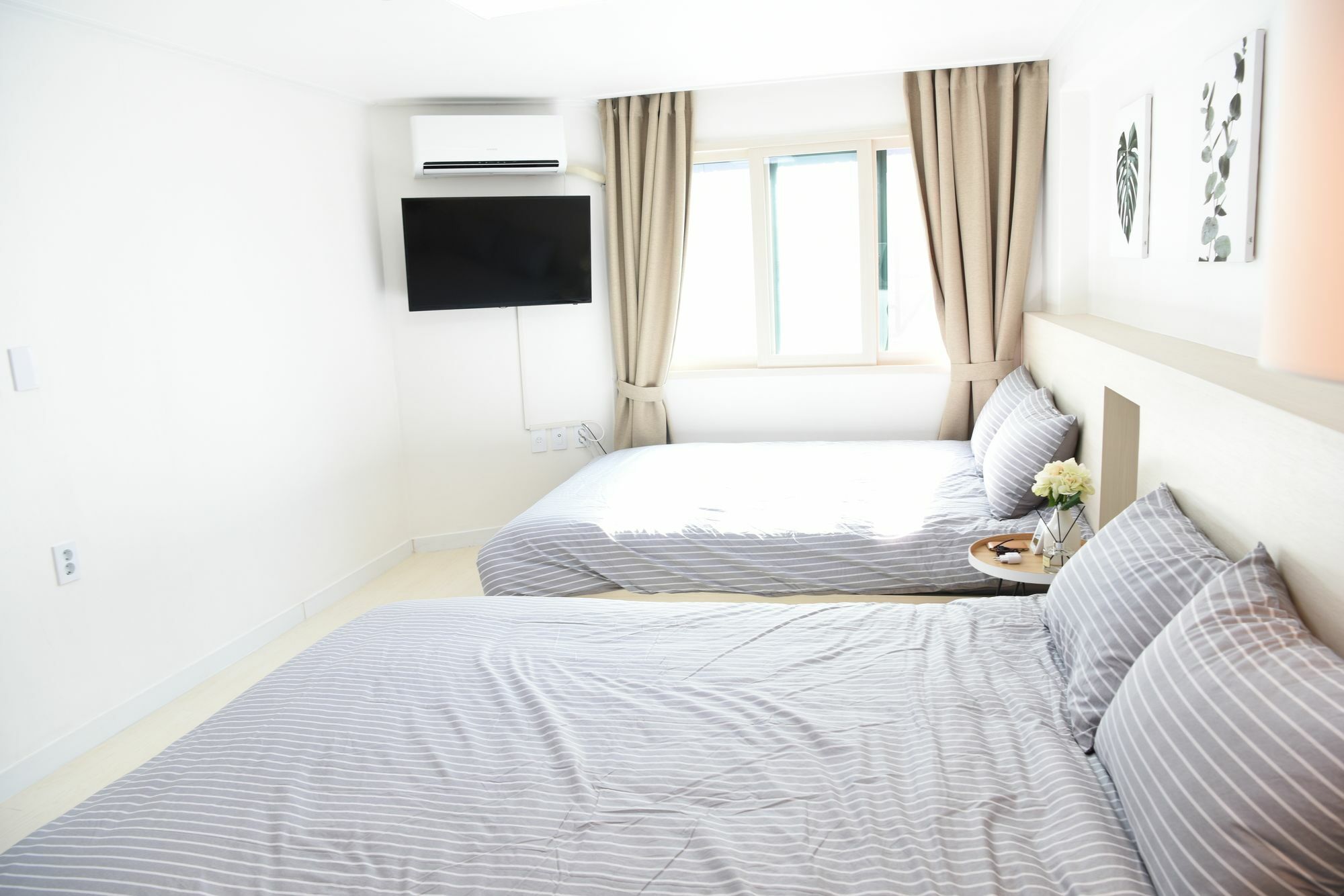 Jw Stay In Hongdae Seoul Exterior photo
